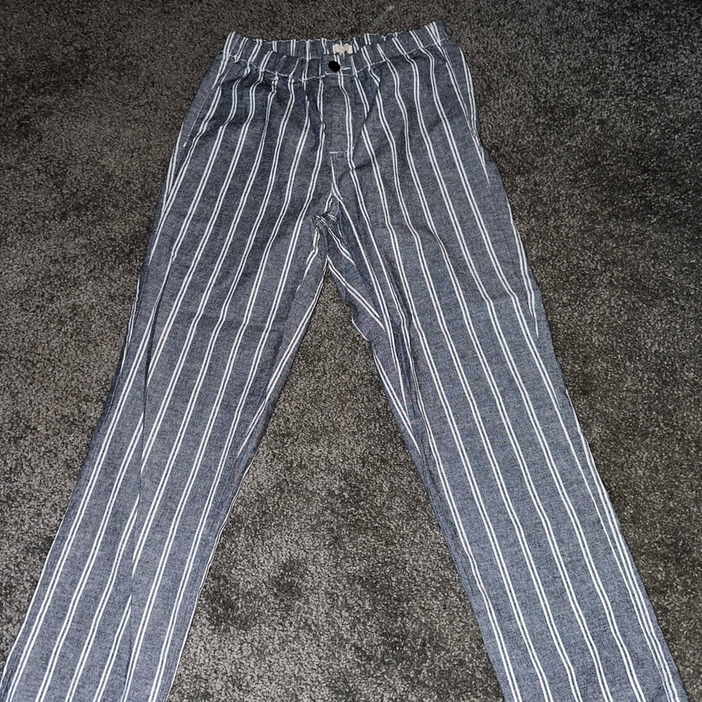 Not my style. Worn once.
